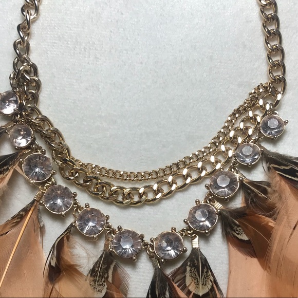 Big feather and diamond statement necklace - Picture 2 of 3